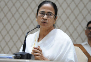 everyone should celebrate the festival together: Mamta