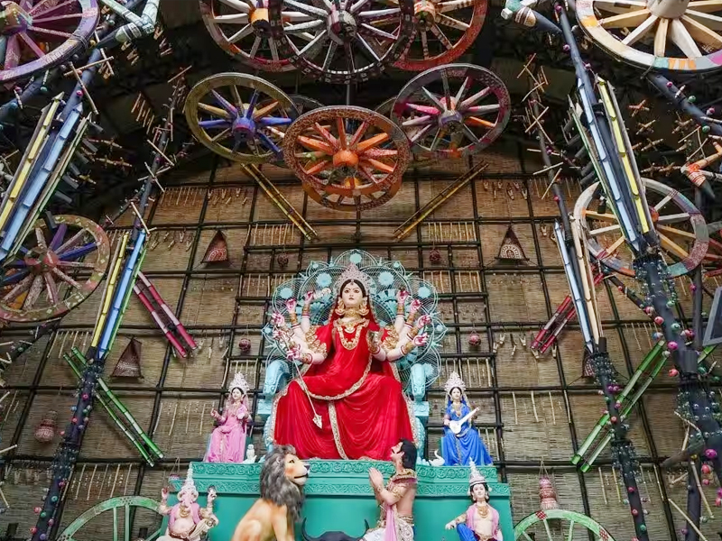 state government BJP is also donating up to Rs 1 lakh for puja